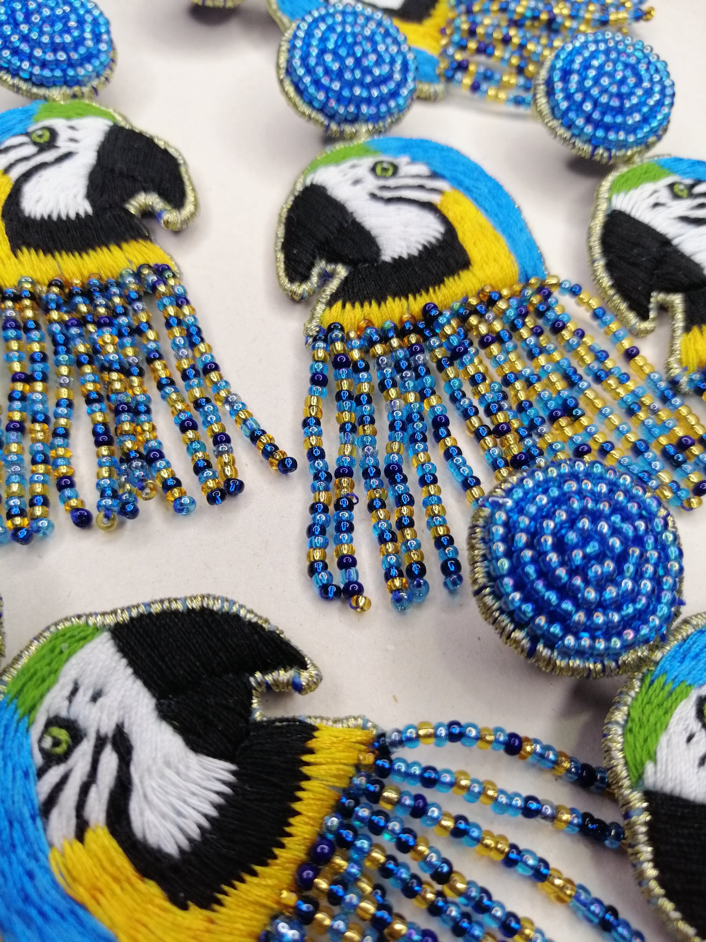 Aretes Guacamaya Azul