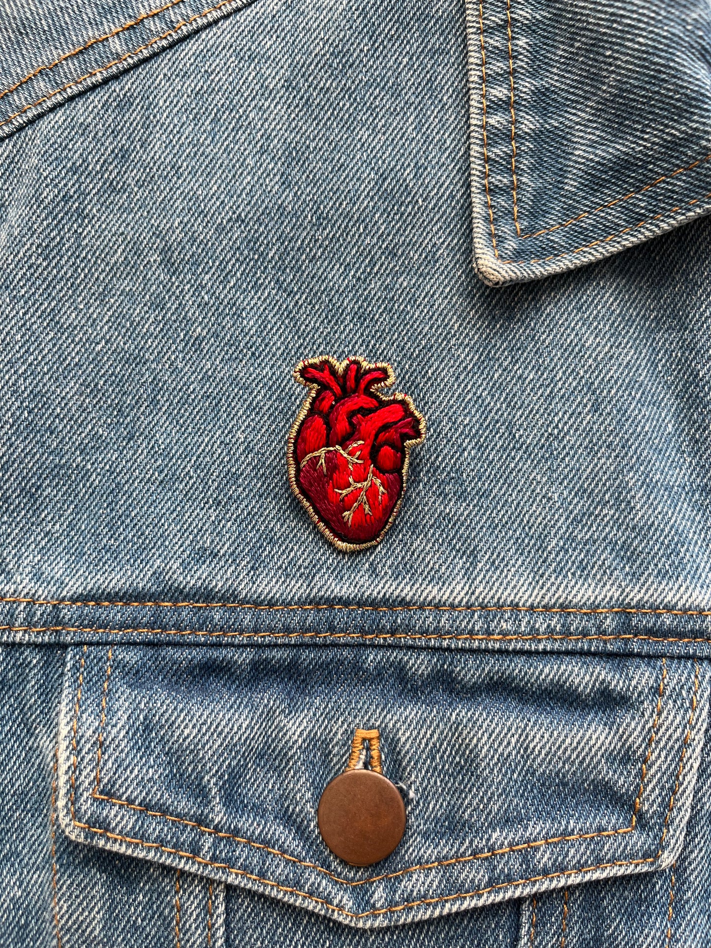 Prendedor Corazón Anatómico Mini