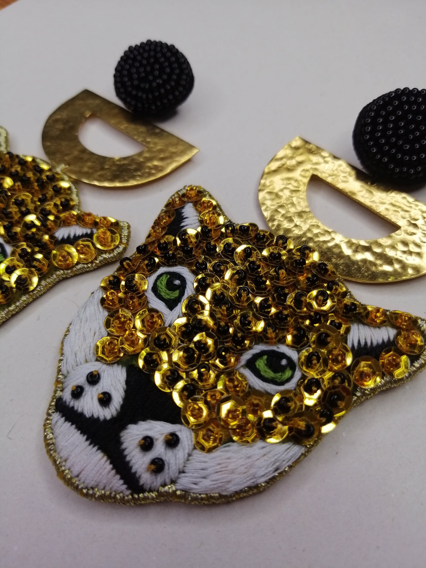 Aretes Jaguar