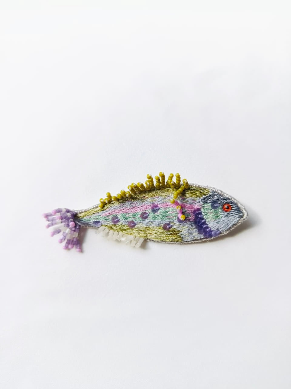 PRENDEDOR PEZ PASTEL
