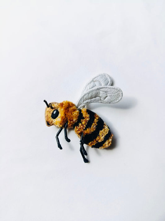 PRENDEDOR ABEJA