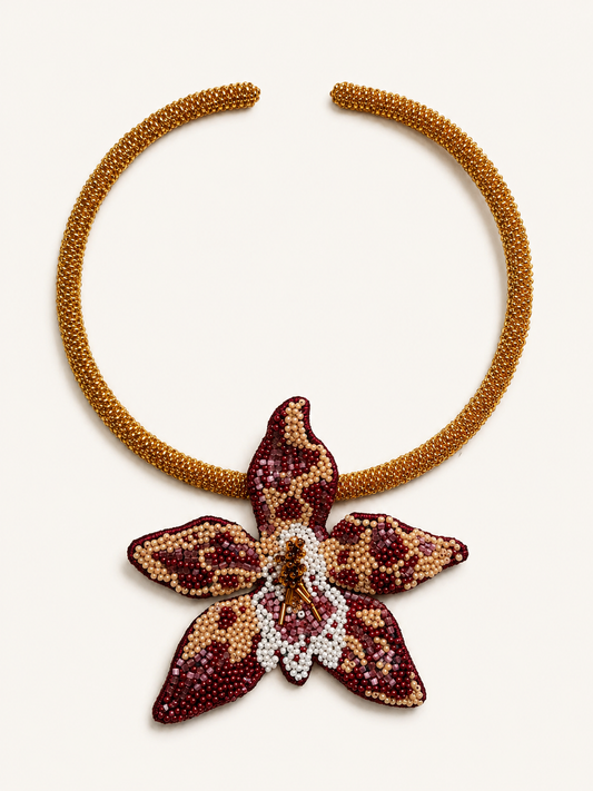 COLLAR ORQUÍDEA