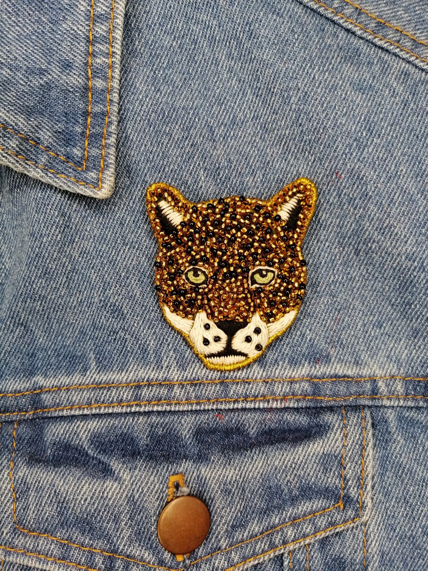 Prendedor Jaguar